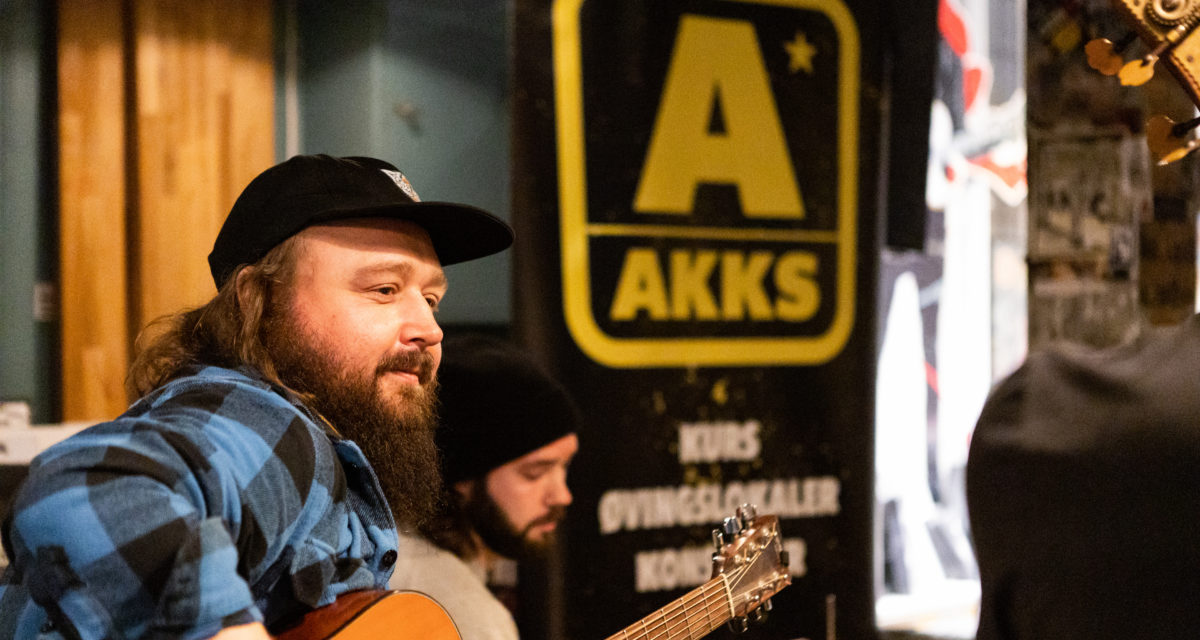 Bilder fra AKKS-bingo 16. mars: Slomosa-spesial