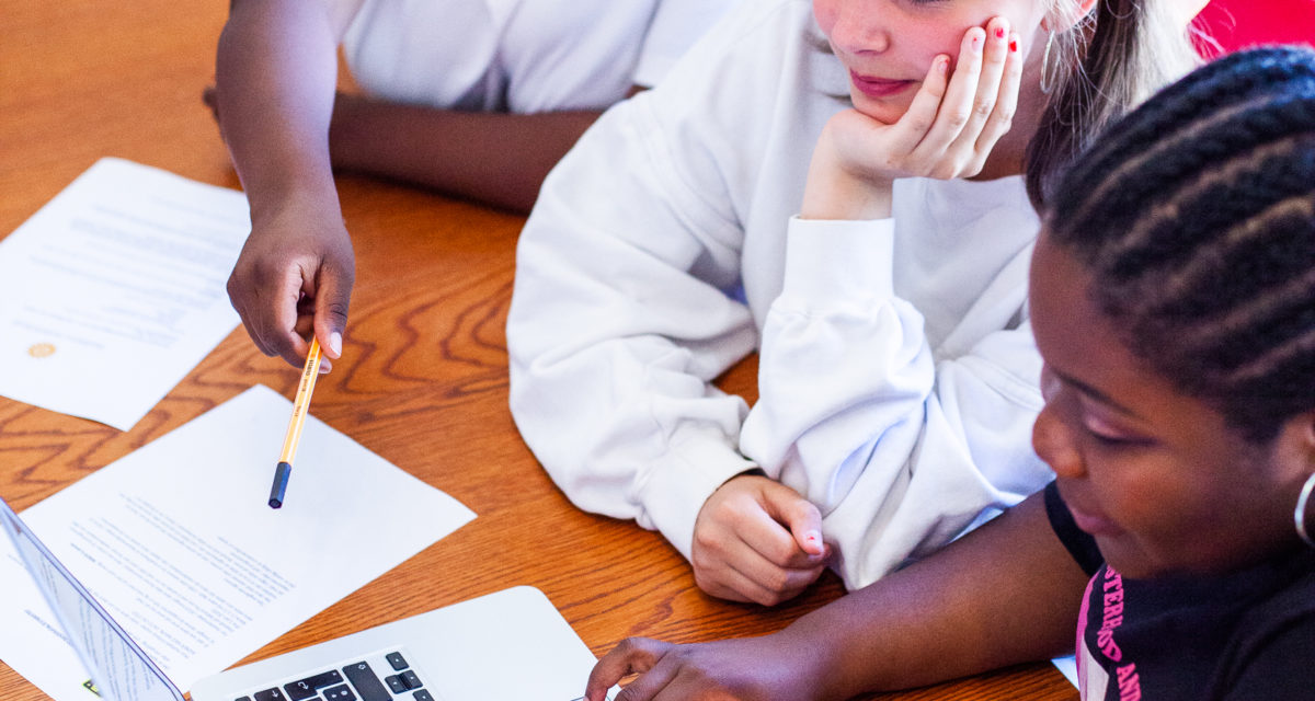 Musikkmentoring med AKKS Oslo – Få veiledning på ditt musikkprosjekt!