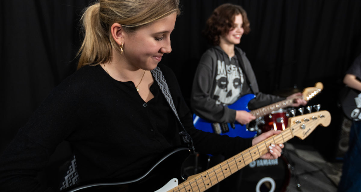 AKKS søker flere bassister mellom 13-19 år