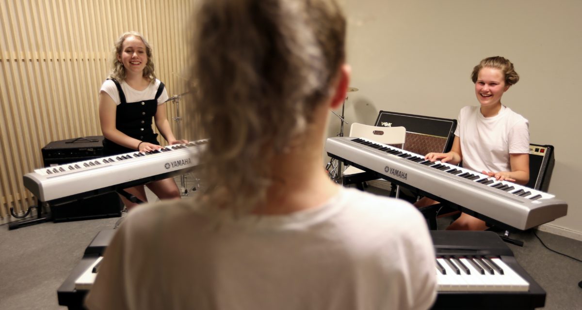 Semesteroppstart utsatt til uke 7